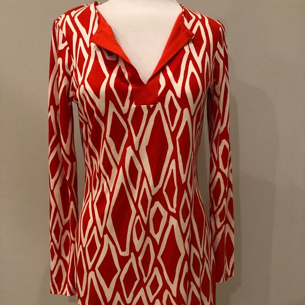 EUC Diane Von Furstenberg 100% Silk Dress